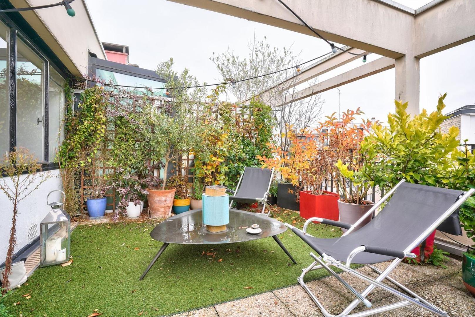 Guestready - Apt Confortable Avec Terrasse Au 18E Paříž Exteriér fotografie